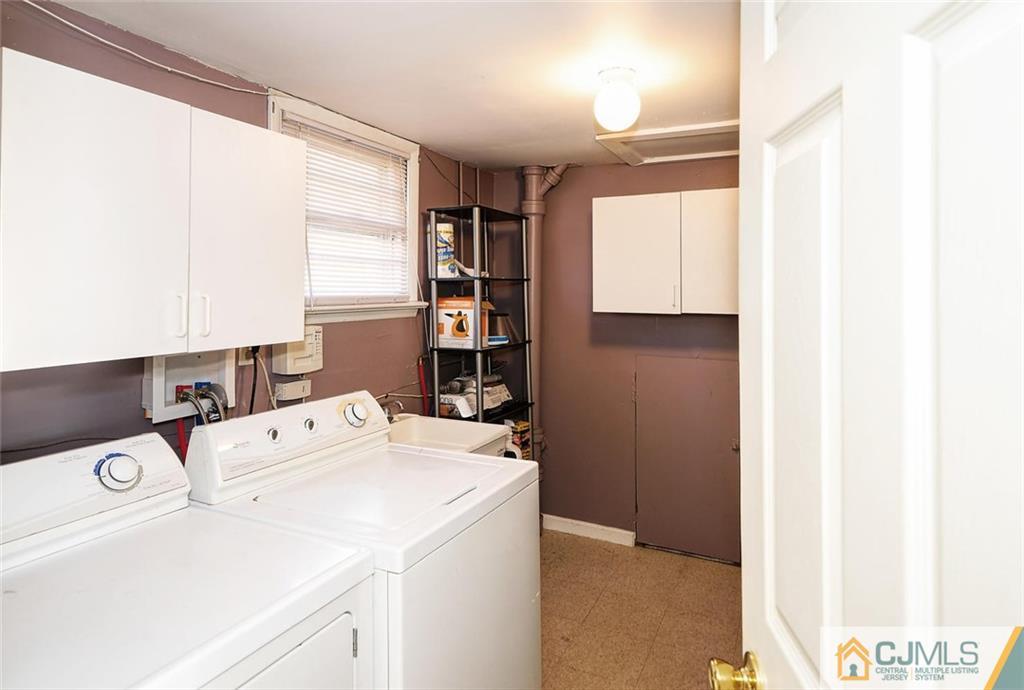20 Barnett Road Lawrence Township, NJ 08648 - Photo 23 of 27 a utility room with dryer and washer