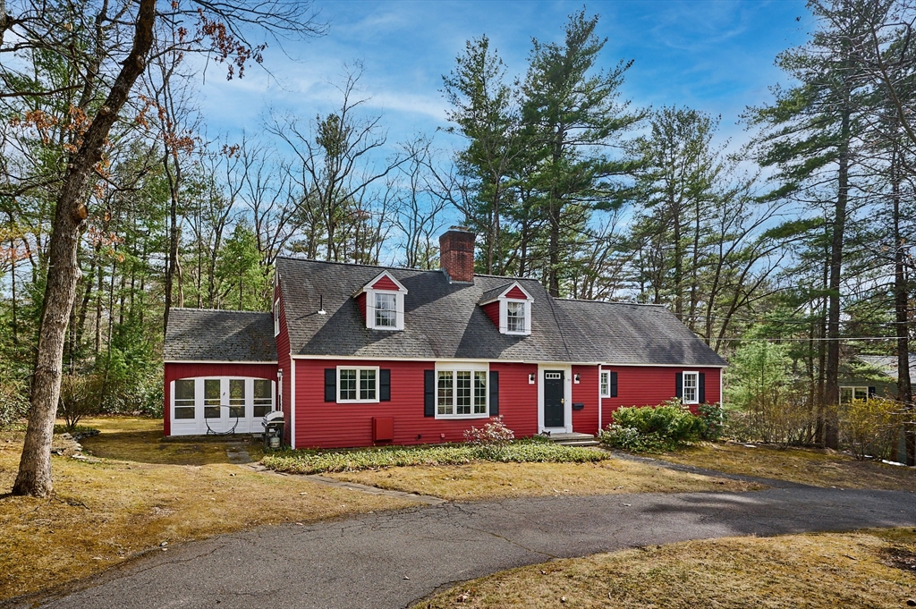 33 Echo Hill Road Amherst, MA 01002 - Photo 2 of 37 a view of a big house with a tree in front of it