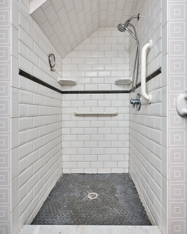 33 Echo Hill Road Amherst, MA 01002 - Photo 29 of 37 a bathroom with a shower