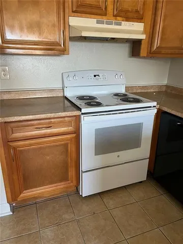 $1,800 | 3701 Martinique Avenue, Unit D, Kenner, LA 70065