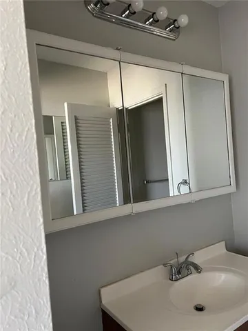 $1,800 | 3701 Martinique Avenue, Unit D, Kenner, LA 70065