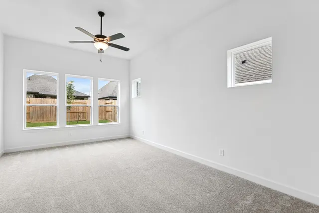 $450,000 | 12319 Palmetto Drive, Mont Belvieu, TX 77523