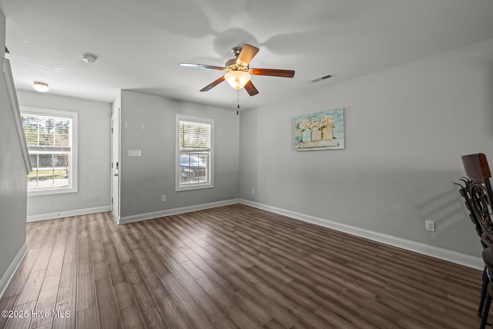 100 Meadow Way Havelock, NC 28532 - Photo 7 of 24 16-web-or-mls-DSC_5673