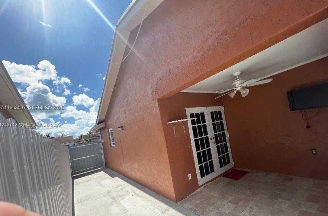 19763 Southwest 124th Avenue Miami, FL 33177 - Photo 21 of 35