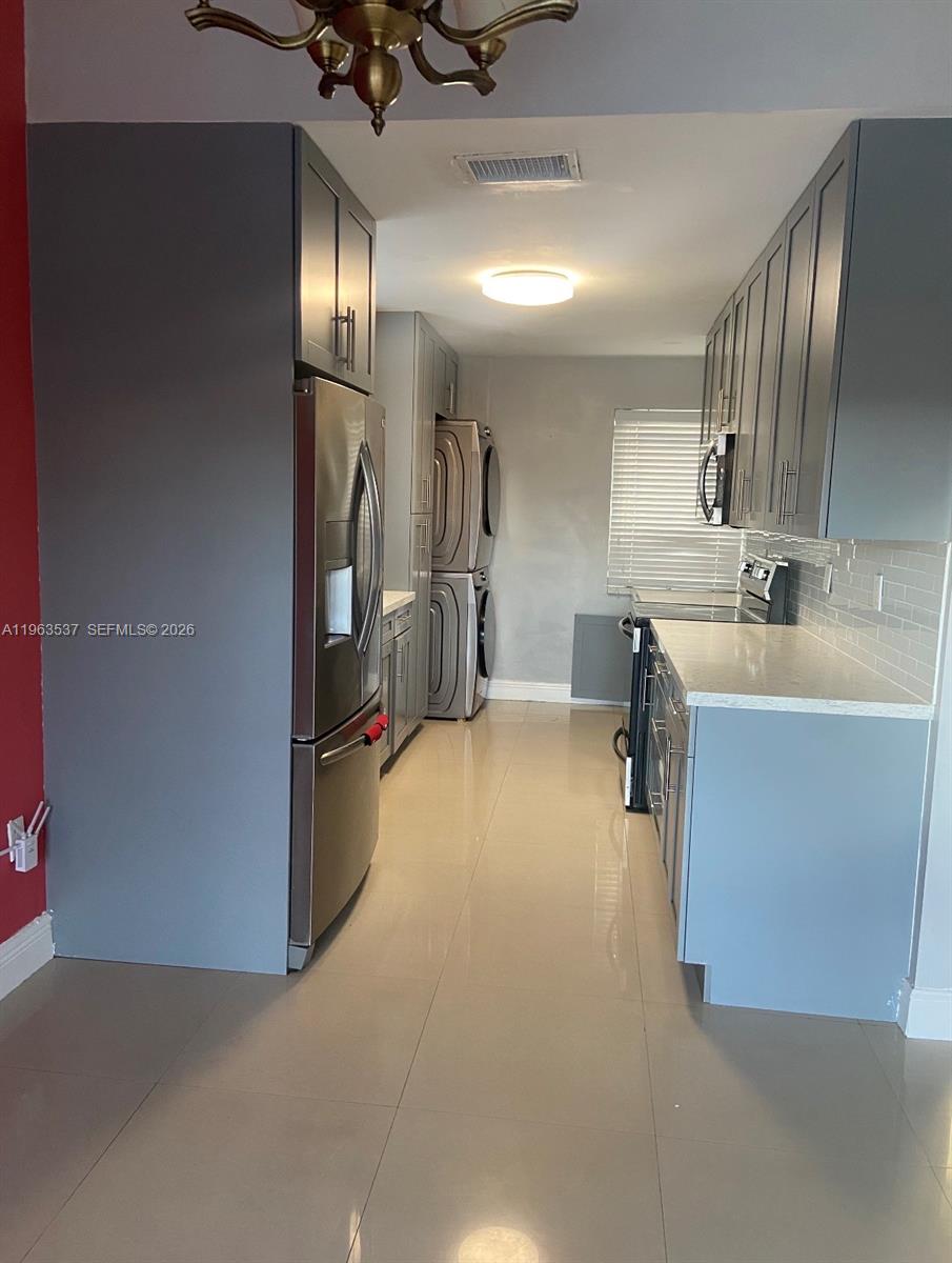 19763 Southwest 124th Avenue Miami, FL 33177 - Photo 33 of 35