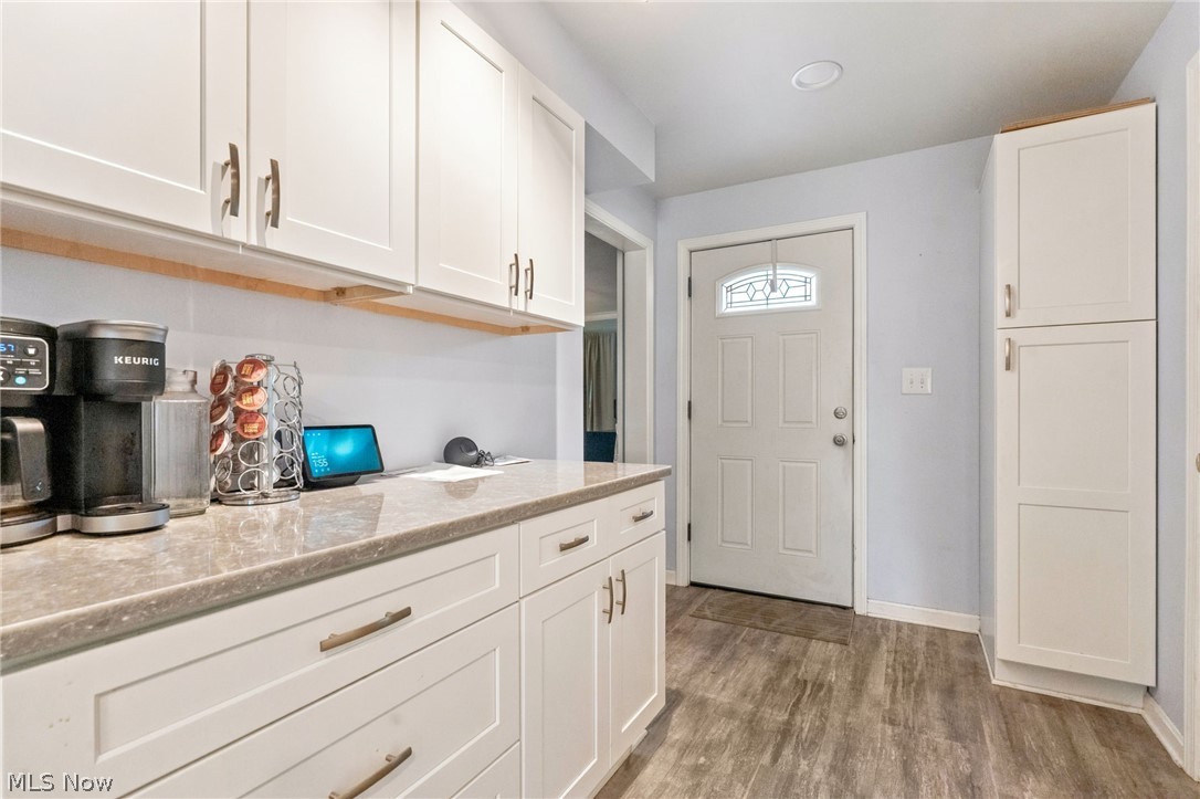 1695 Wiltshire Road Akron, OH 44313 - Photo 13 of 42