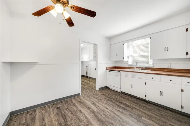 $214,900 | 510 Southwest 12 Street, Blue Springs, MO 64015