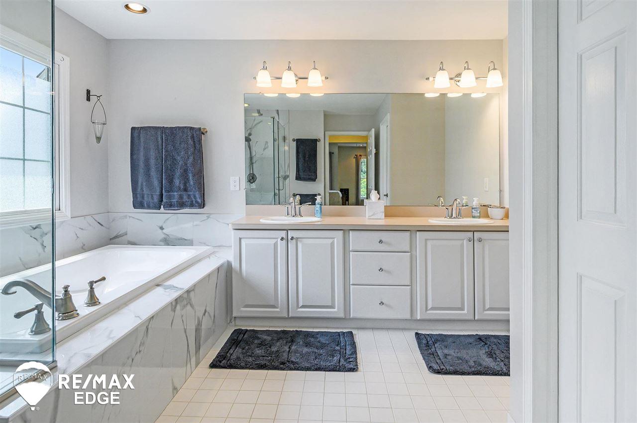 3929 Red Root Road Lake Orion, MI 48360 - Photo 27 of 35 50050892-26.JPG