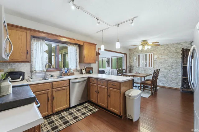 $364,900 | 15010 Lincoln Highway East, New Haven, IN 46774