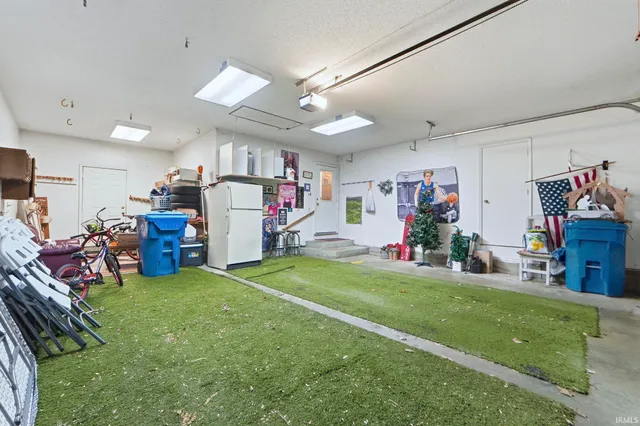 $364,900 | 15010 Lincoln Highway East, New Haven, IN 46774