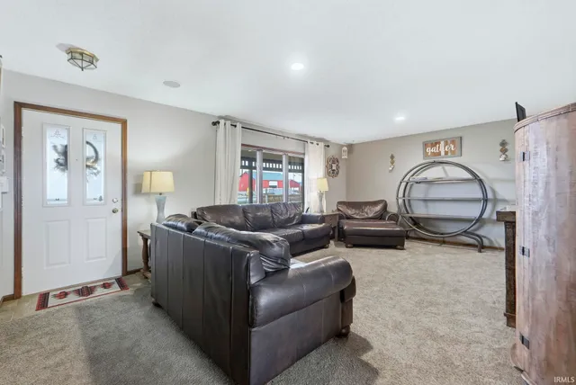 $364,900 | 15010 Lincoln Highway East, New Haven, IN 46774