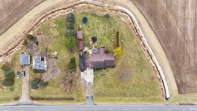 $364,900 | 15010 Lincoln Highway East, New Haven, IN 46774