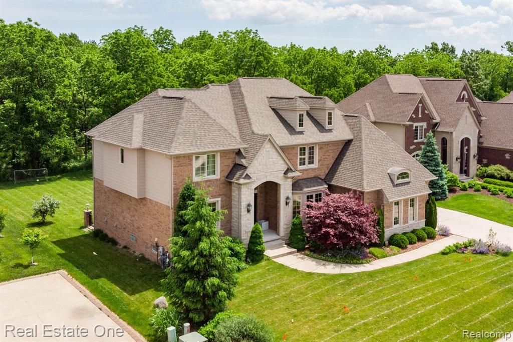 1485 Traceky Drive Rochester Hills, MI 48306 - Photo 1 of 45