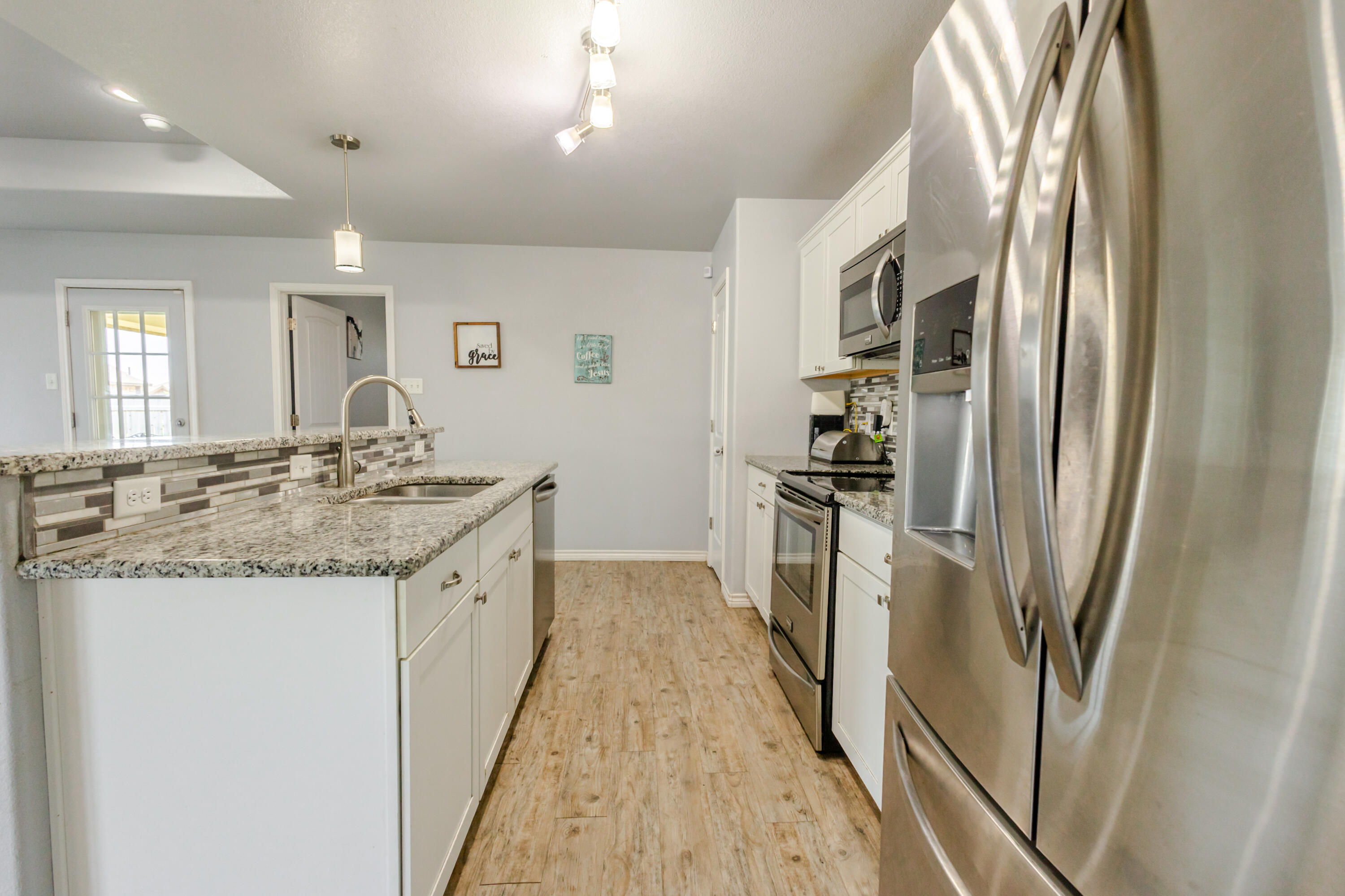 8807 17th Street Lubbock, TX 79416 - Photo 16 of 38 8807-Josh-14