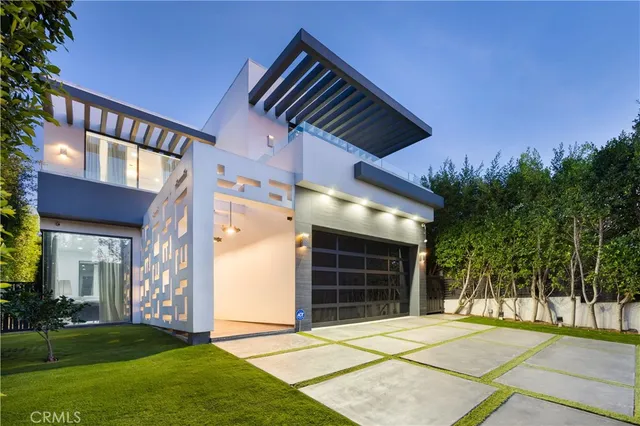 $3,850,000 | 630 North Martel Avenue, Los Angeles, CA 90036