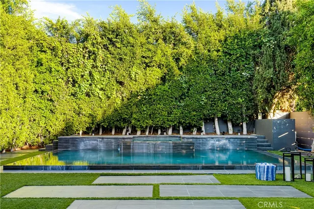 $3,850,000 | 630 North Martel Avenue, Los Angeles, CA 90036