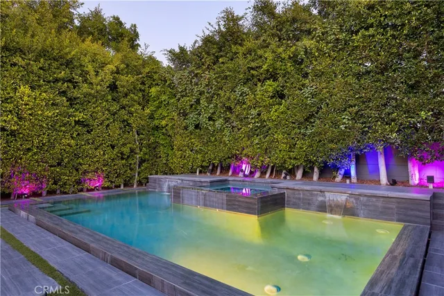 $3,850,000 | 630 North Martel Avenue, Los Angeles, CA 90036