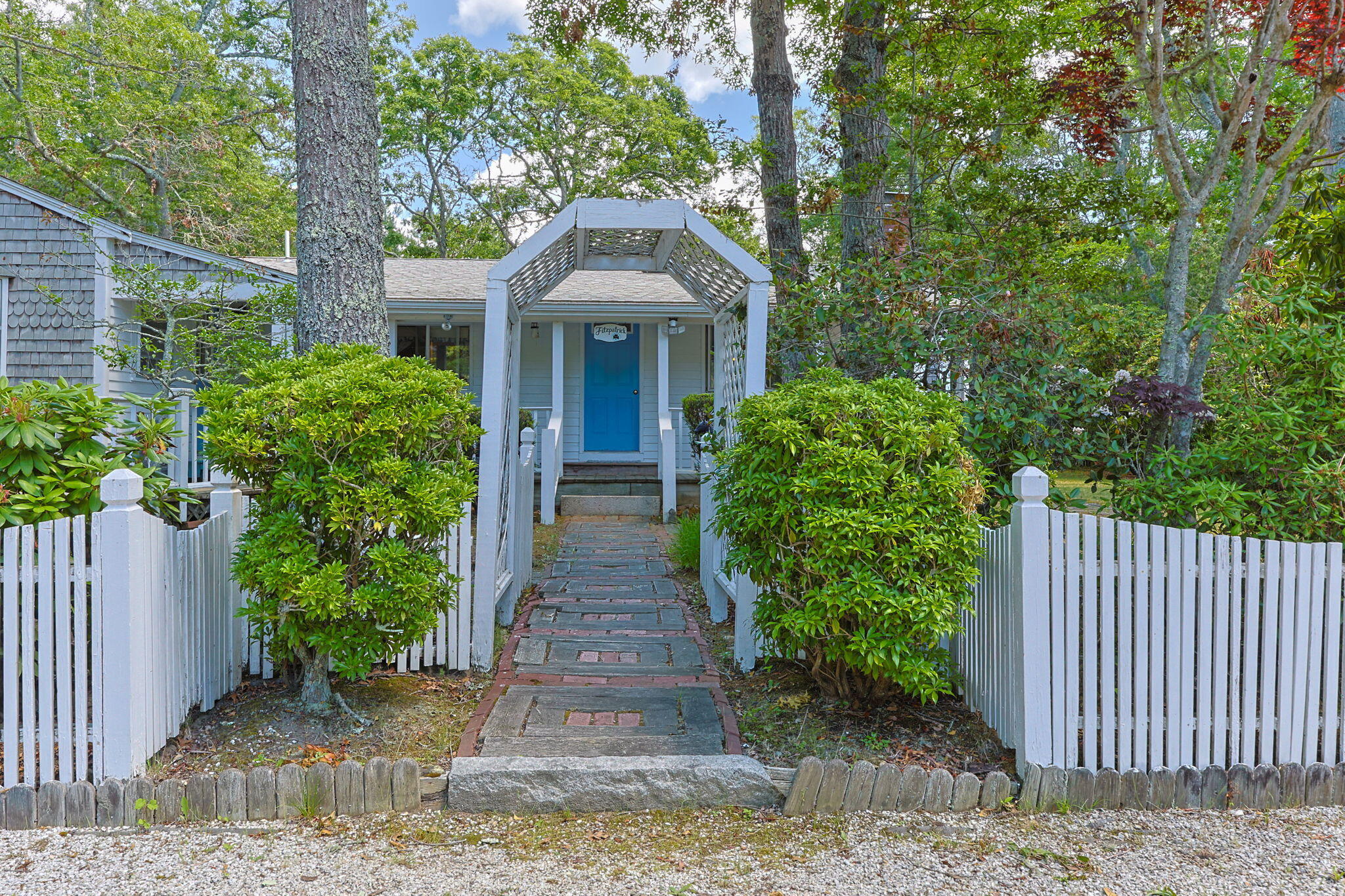 166 James Circle Mashpee, MA 02649 - Photo 9 of 76 1-web-or-mls-166-james-cir
