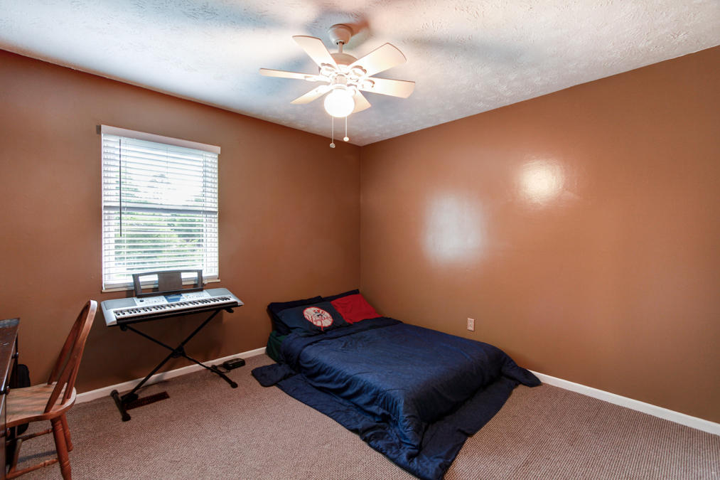 4412 Mascarene Road Knoxville, TN 37921 - Photo 13 of 17 Guest Bedroom