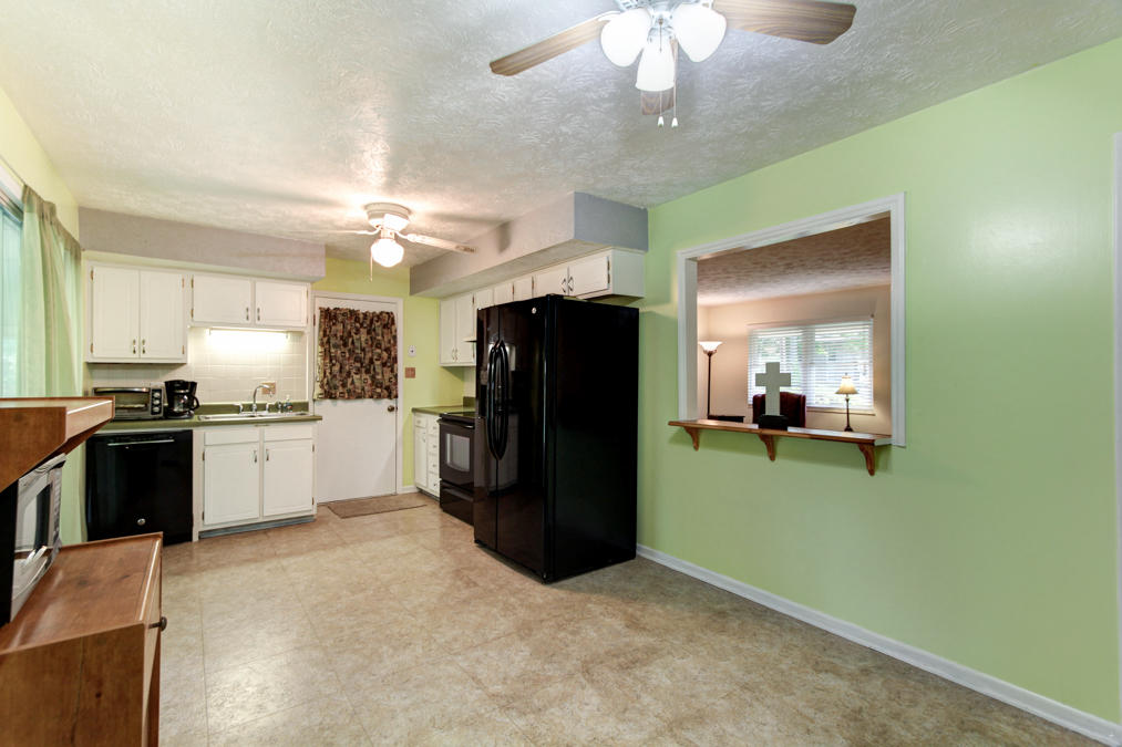 4412 Mascarene Road Knoxville, TN 37921 - Photo 8 of 17 Open kitchen/dining