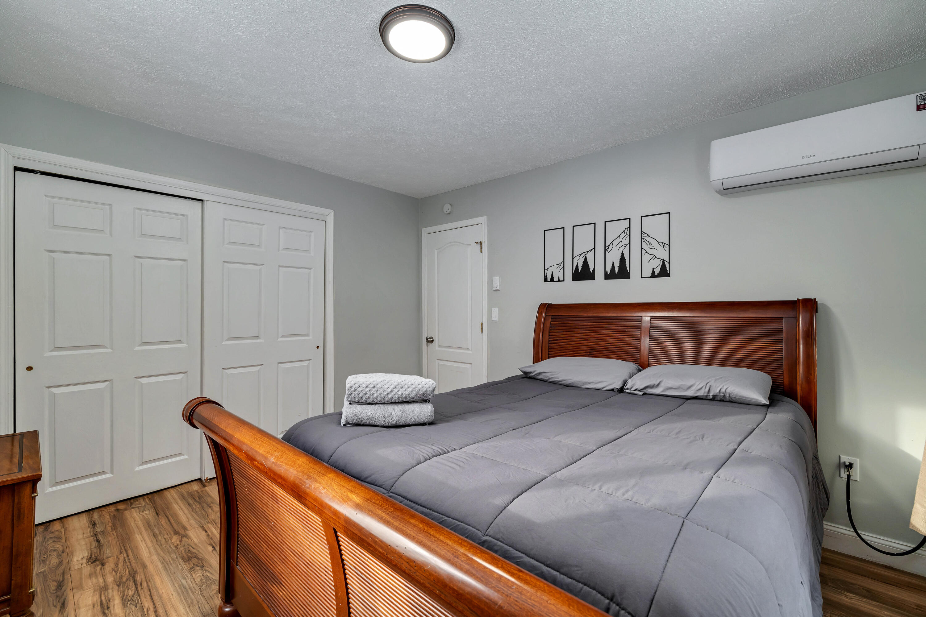 982 Long Ridge Road Hawley, PA 18428 - Photo 14 of 36 7 2nd Bed (2)