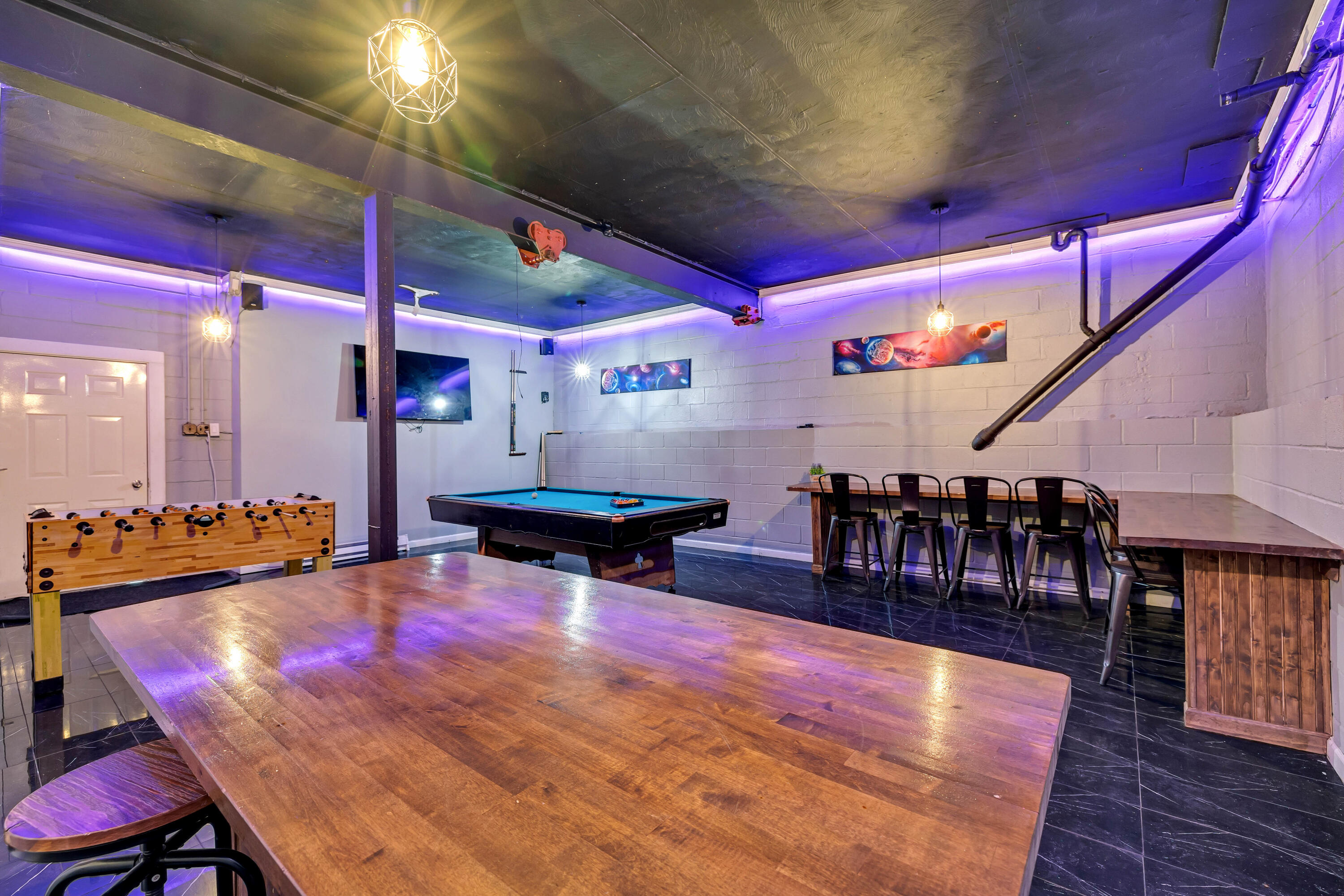 982 Long Ridge Road Hawley, PA 18428 - Photo 26 of 36 15 Garage (1)