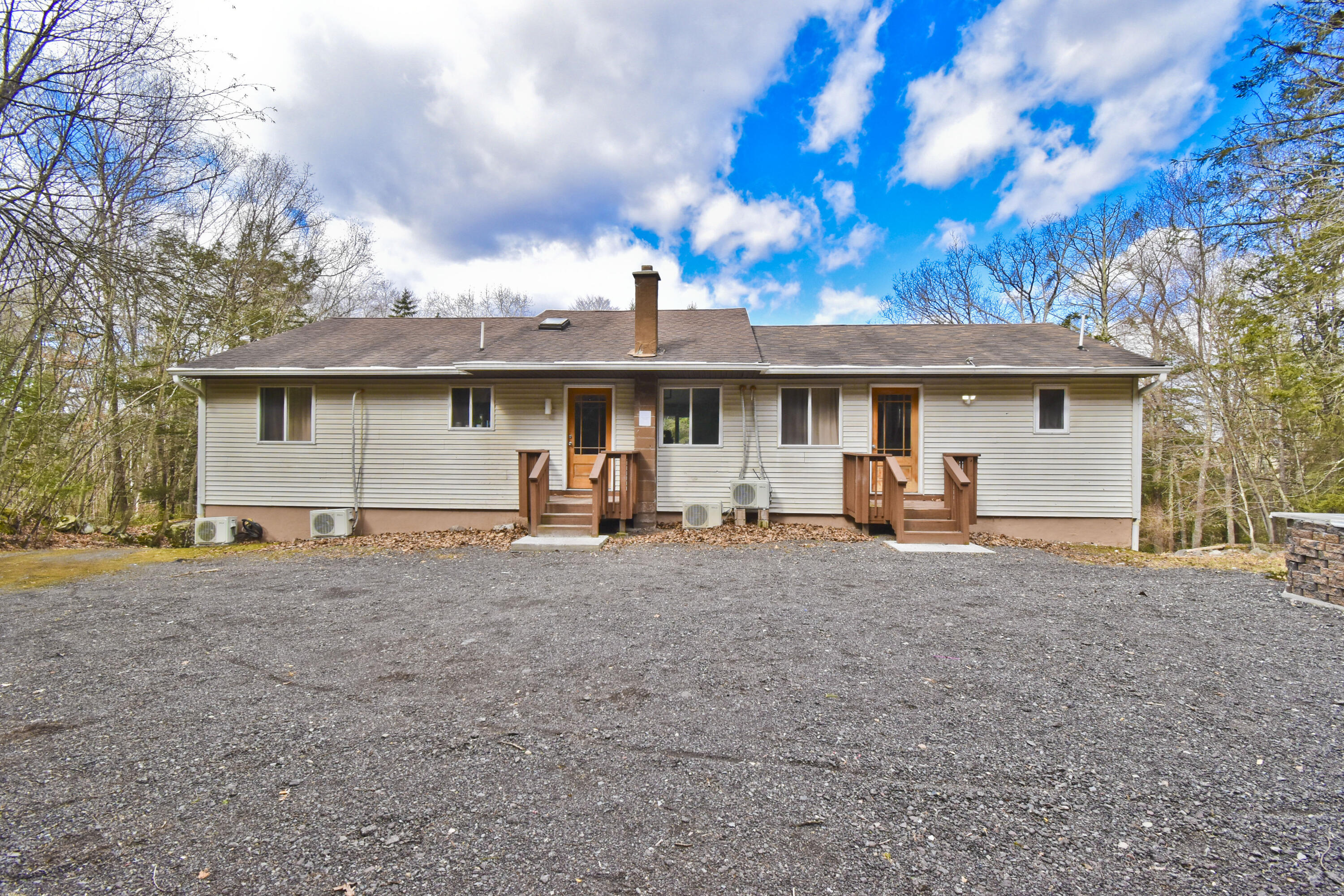 982 Long Ridge Road Hawley, PA 18428 - Photo 28 of 36 Exterior (5)