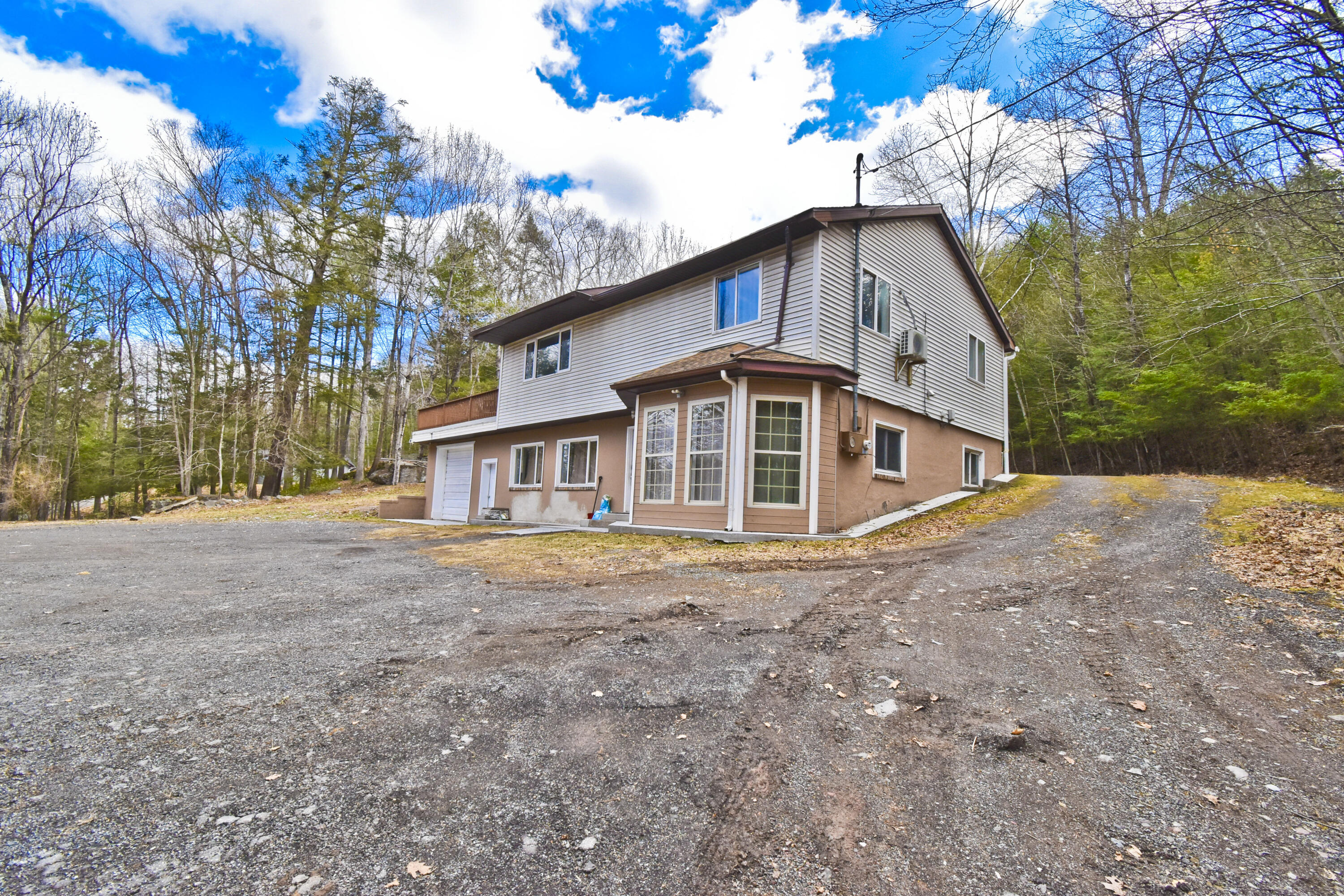 982 Long Ridge Road Hawley, PA 18428 - Photo 32 of 36 Exterior (6)