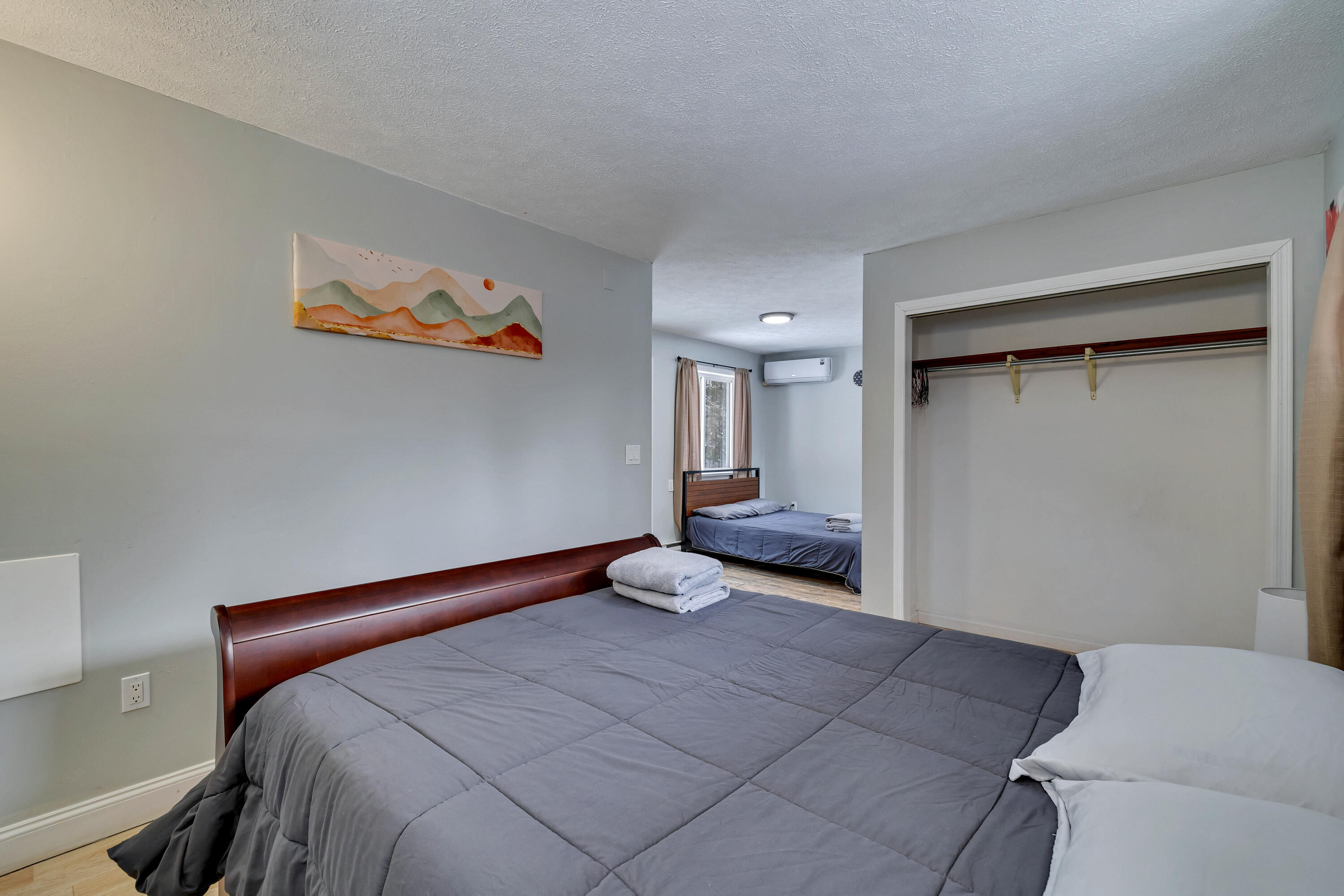 982 Long Ridge Road Hawley, PA 18428 - Photo 10 of 36 6 Primary (4)