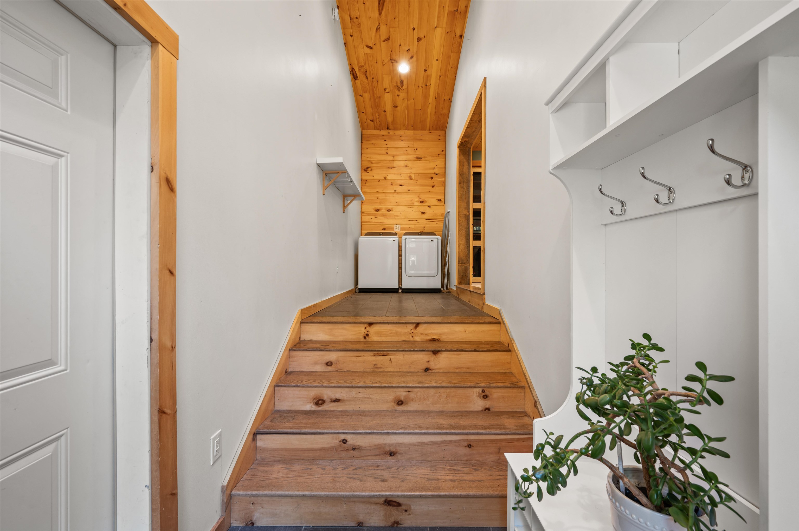 227 Swain Road Barrington, NH 03825 - Photo 24 of 44 Gallery Image 24