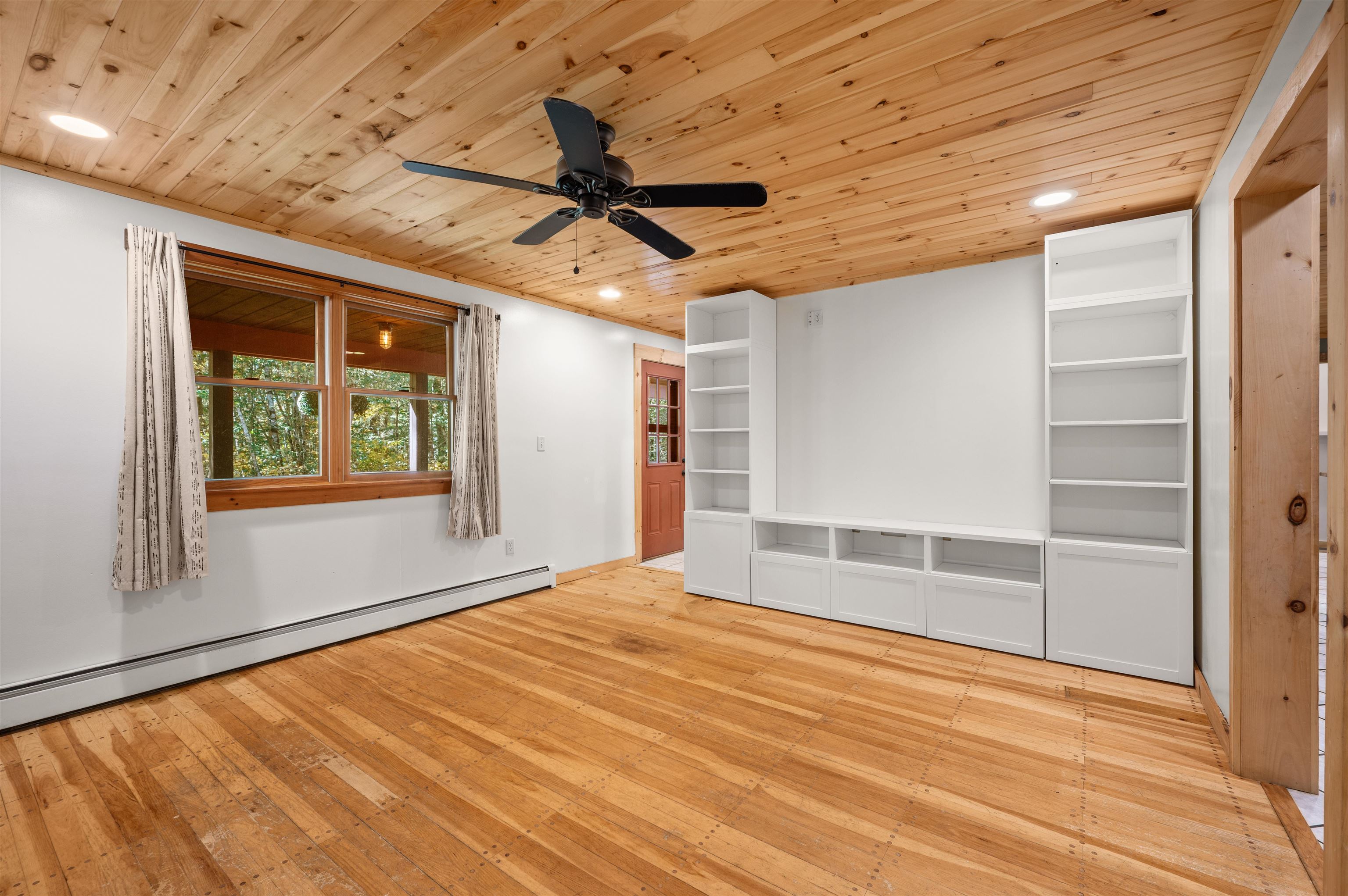 227 Swain Road Barrington, NH 03825 - Photo 8 of 44 Gallery Image 8