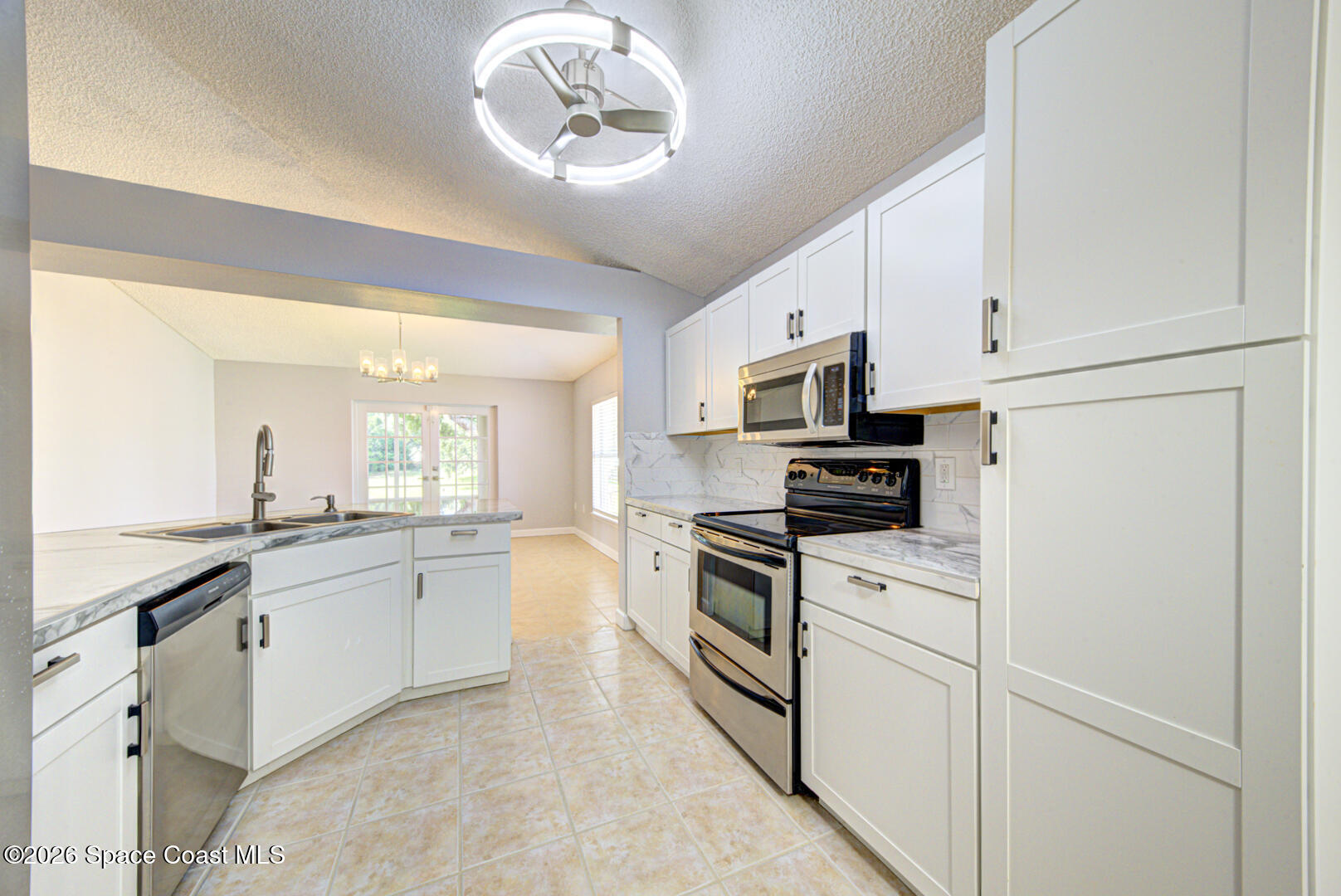3353 Echo Ridge Place Cocoa, FL 32926 - Photo 15 of 51 kitchen