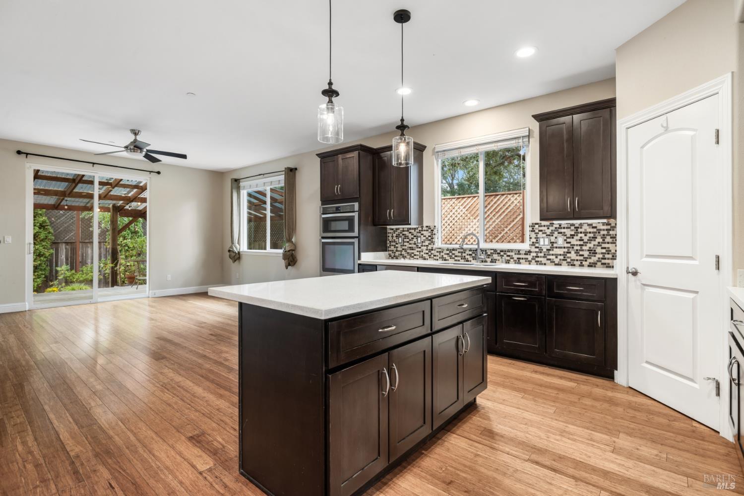 125 Anish Way Windsor, CA 95492 - Photo 11 of 59