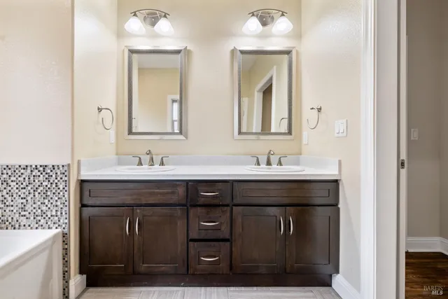 $899,000 | 125 Anish Way, Windsor, CA 95492