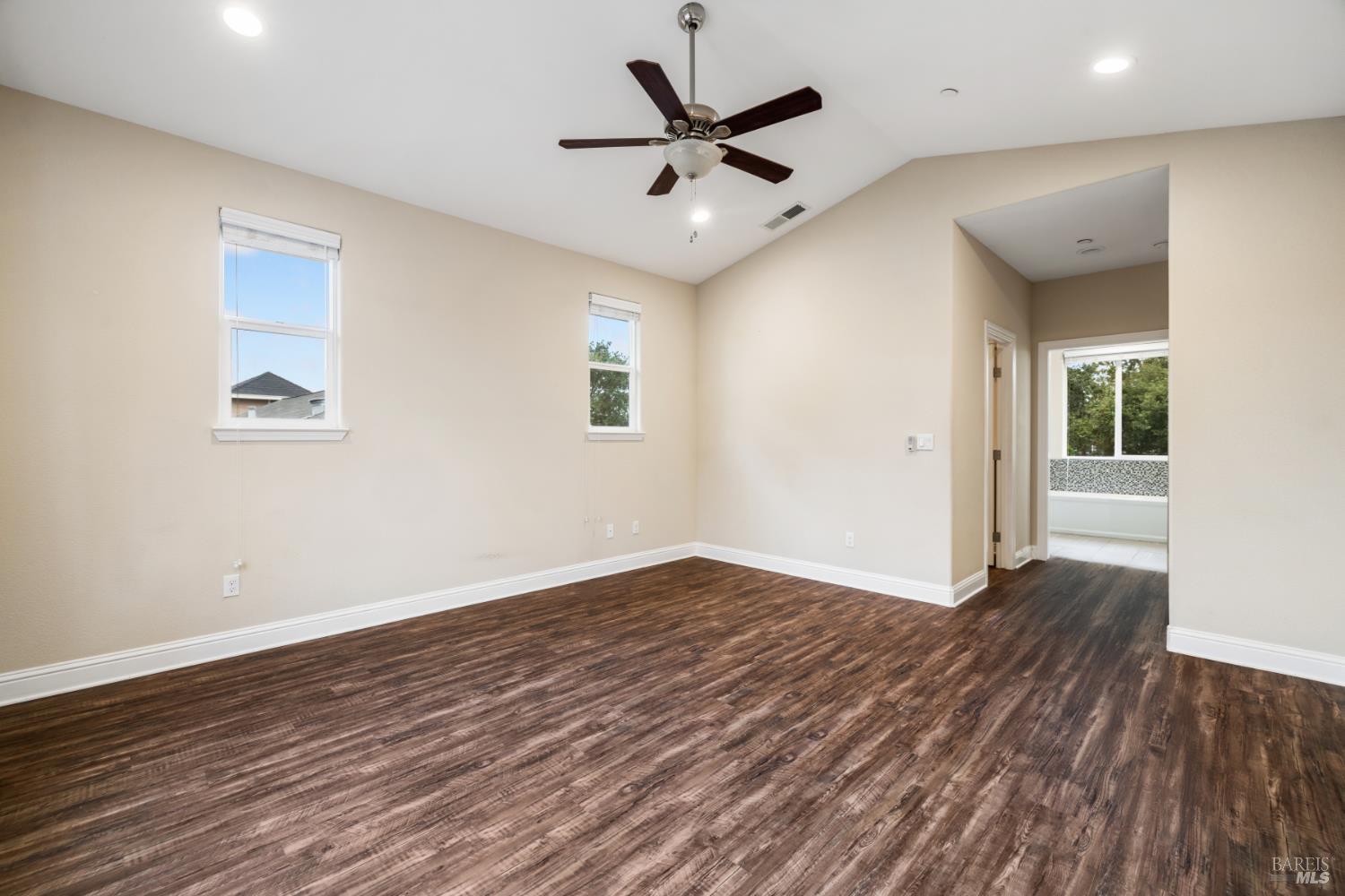 125 Anish Way Windsor, CA 95492 - Photo 18 of 59