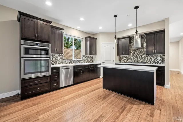 $899,000 | 125 Anish Way, Windsor, CA 95492