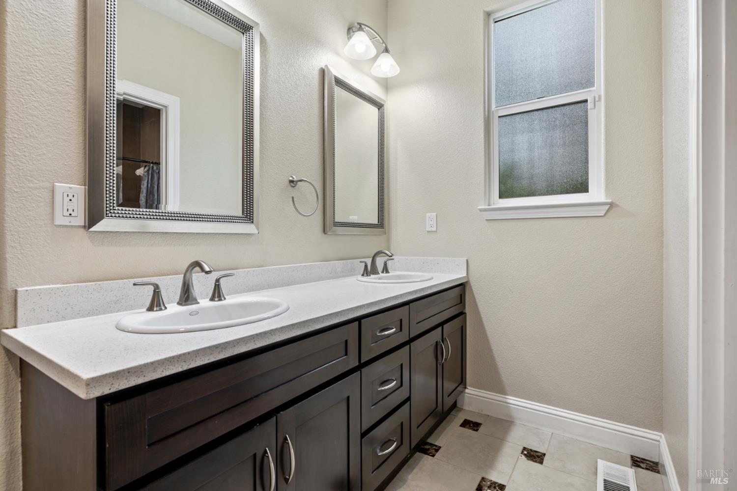 125 Anish Way Windsor, CA 95492 - Photo 42 of 59