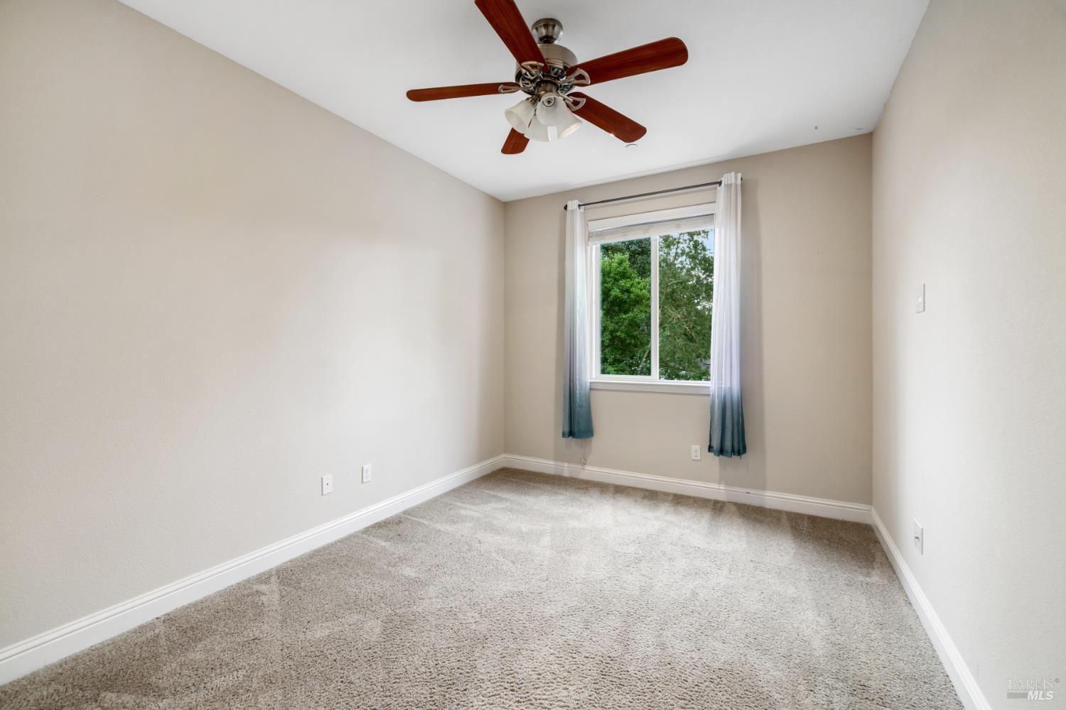 125 Anish Way Windsor, CA 95492 - Photo 55 of 59