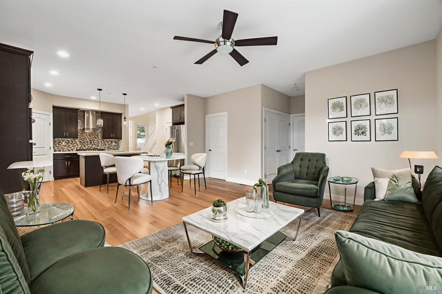 125 Anish Way Windsor, CA 95492 - Photo 7 of 59 virtually staged