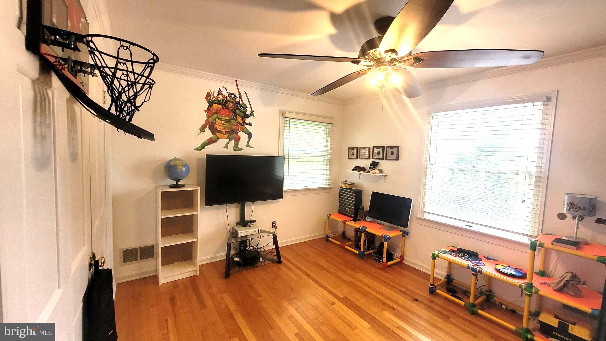 1815 Manchester Road Westminster, MD 21157 - Photo 23 of 45 Playful space with vibrant decor.