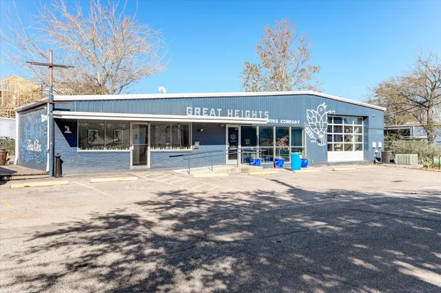 $2,250 | 1806 Gardenia Drive, Houston, TX 77018