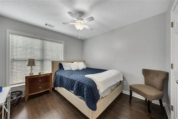 $1,950 | 254 Regent Square, Woodstock, GA 30188