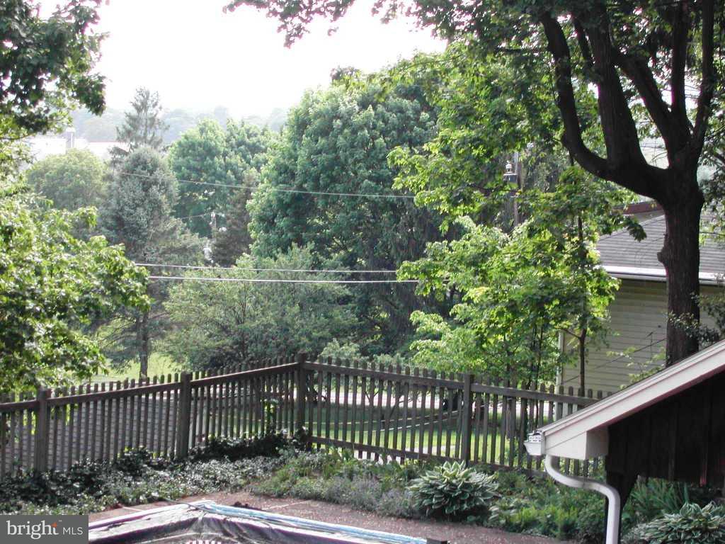 185 Delp Road Lancaster, PA 17601 - Photo 5 of 8 Gallery Image 5