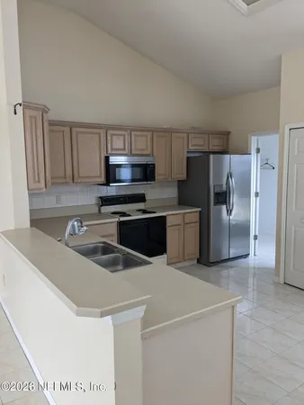 $2,995 | 14090 West Waverly Falls Lane, Jacksonville, FL 32224