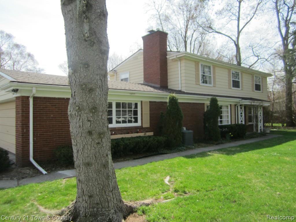 6934 Dublin Fair Road Troy, MI 48098 - Photo 4 of 34 IMG_1205.jpg