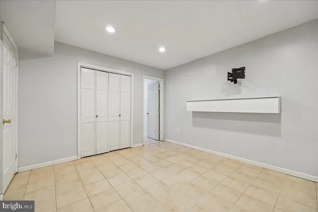 $564,900 | 42 Tindal Springs Court, Montgomery Village, MD 20886