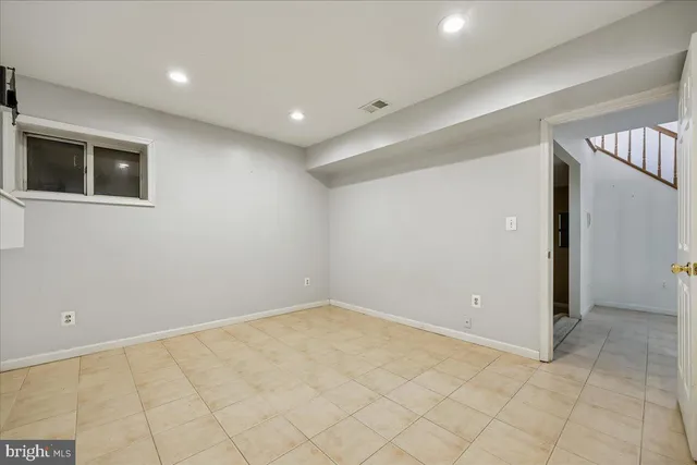 $564,900 | 42 Tindal Springs Court, Montgomery Village, MD 20886