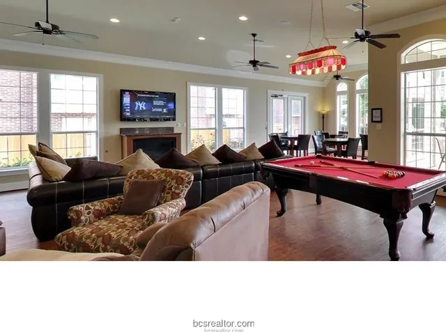 $190,000 | 1198 Jones-Butler Road, Unit 2003, College Station, TX 77840