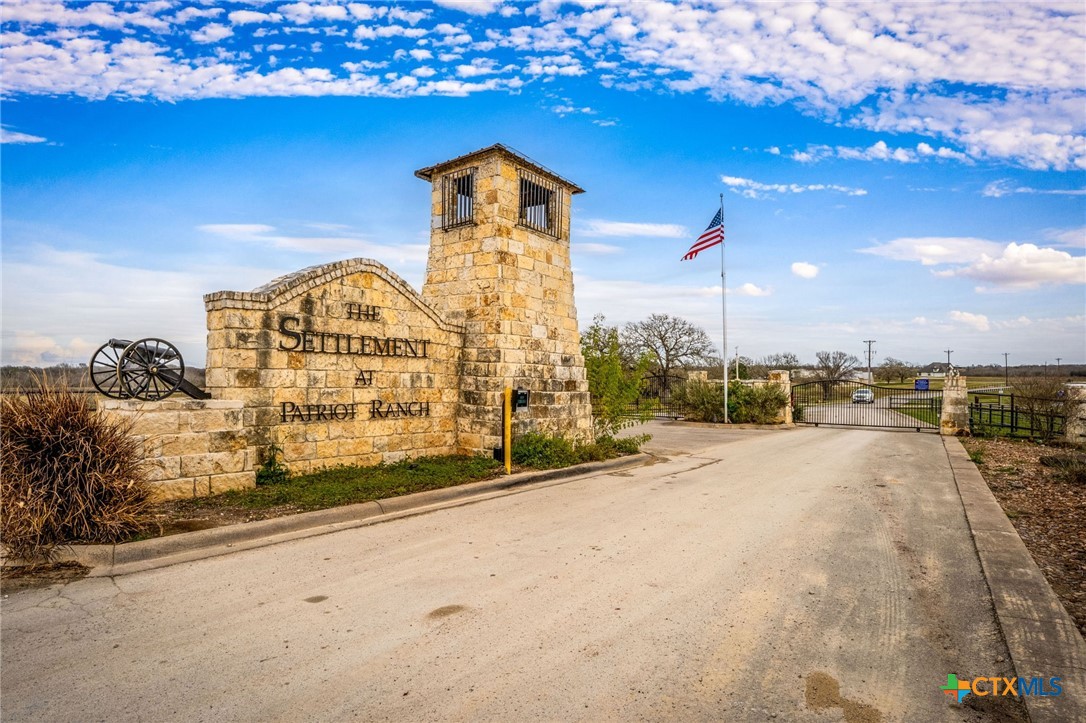 38 Settlement Way Luling, TX 78648 - Photo 11 of 23 a view of a building with a street