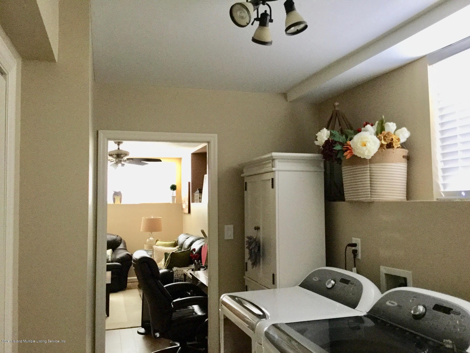 16 Ralph Avenue Staten Island, NY 10312 - Photo 29 of 38 laundry